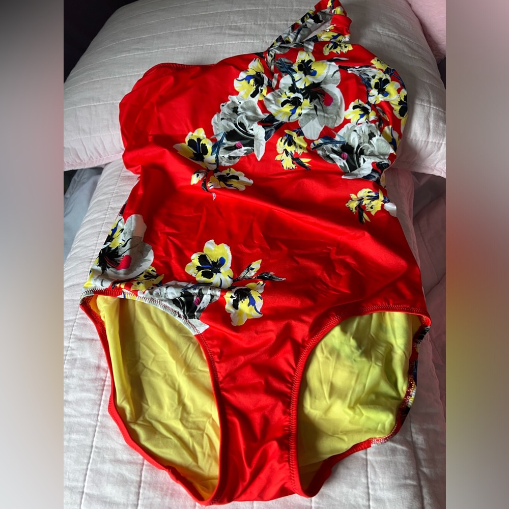 Fantasie one piece bathing suit